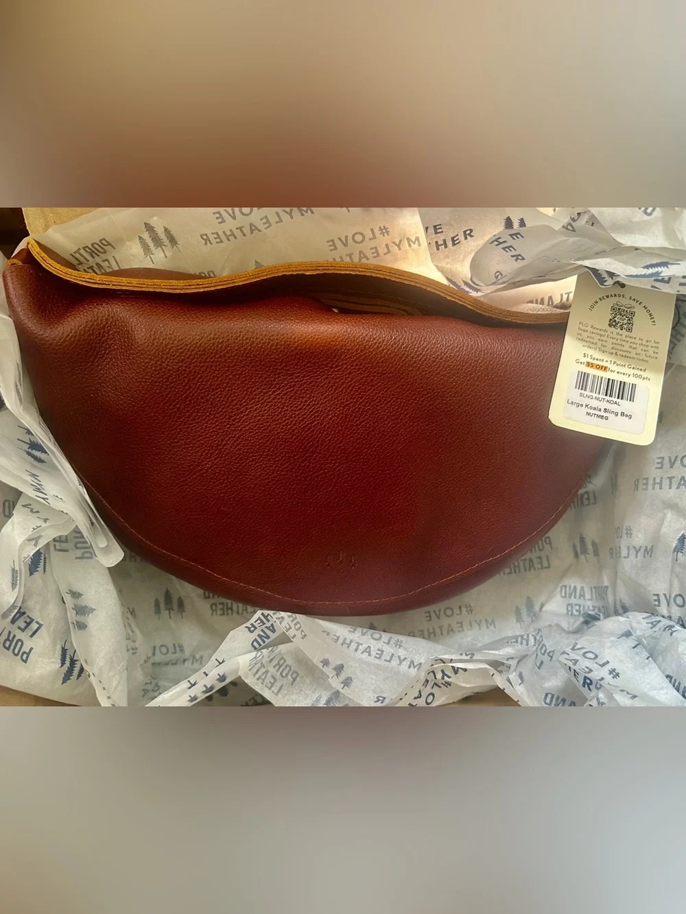 Portland Leather Brand New in Box Large Nutmeg Koala Sling Bag - Picture 15 of 16